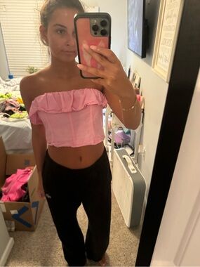 HYFVE Pink Ruffle Off-Shoulder Crop Top